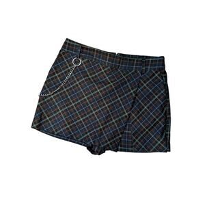 Plaid mini skort with chain belt Size M